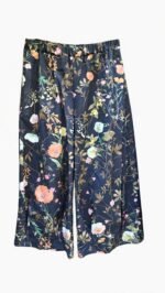 Pantaloni ampi tipo culotte