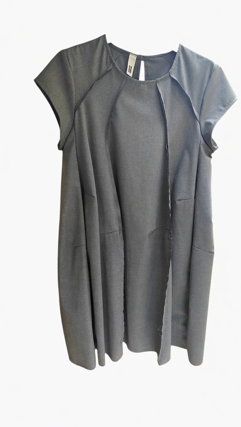 WhatsApp Image 2026-04-15 at 16.00.23 Vestito midi grigio - immagine 1
