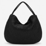 Borsa hobo di colore nero invecchiato